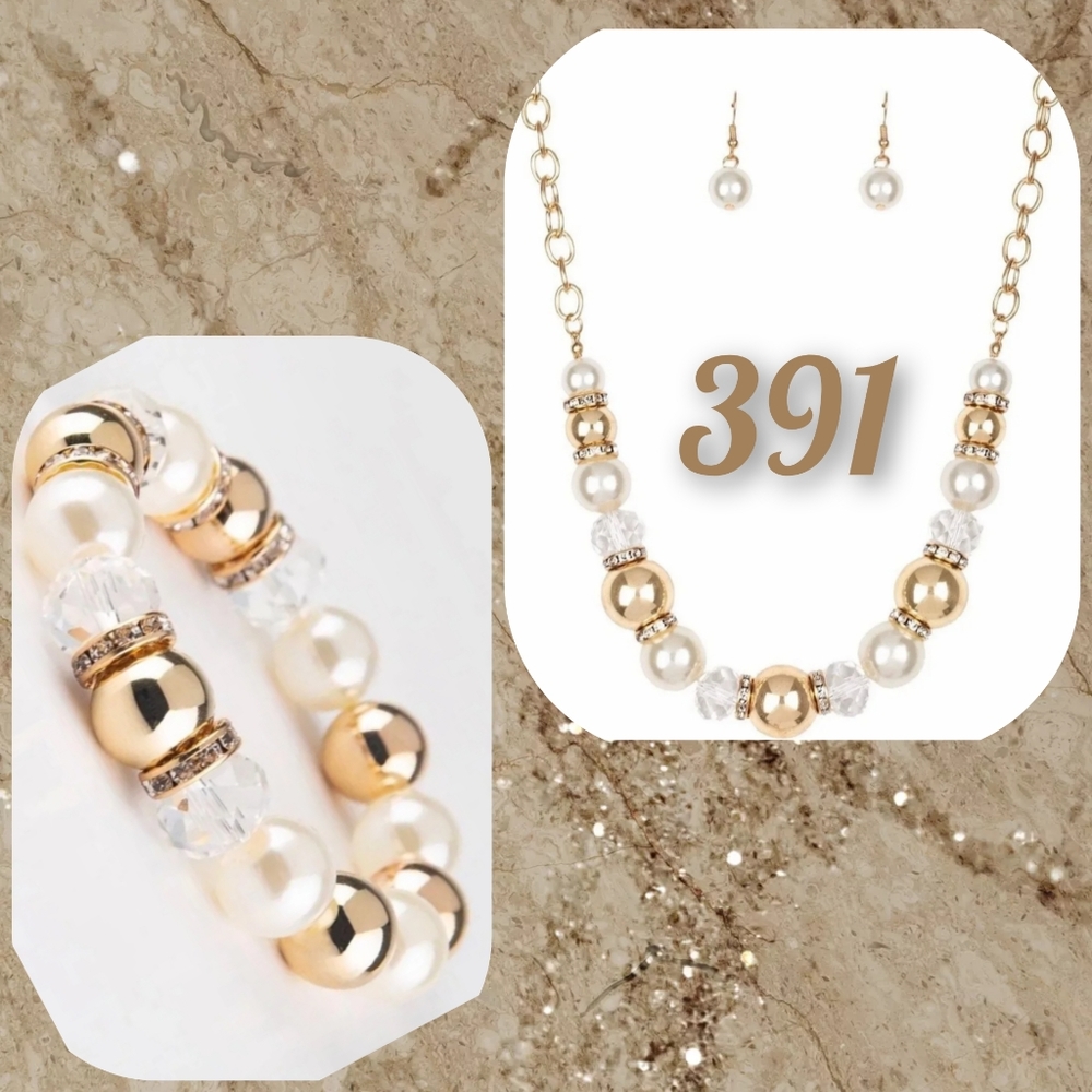 Necklace Set with Bracelet